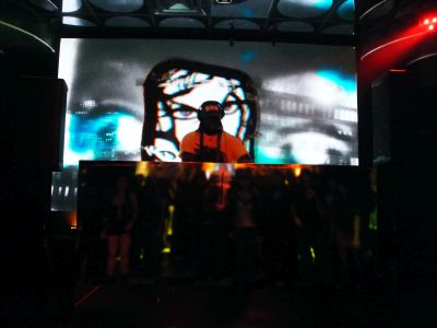 Dazegod performing at Club Contact