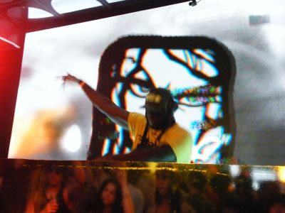 Dazegod performing at Club Contact