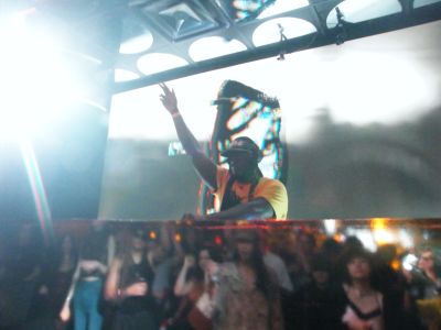 Dazegod performing at Club Contact